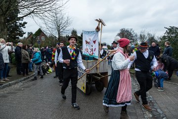 Bild 272 - Latuff Umzug
